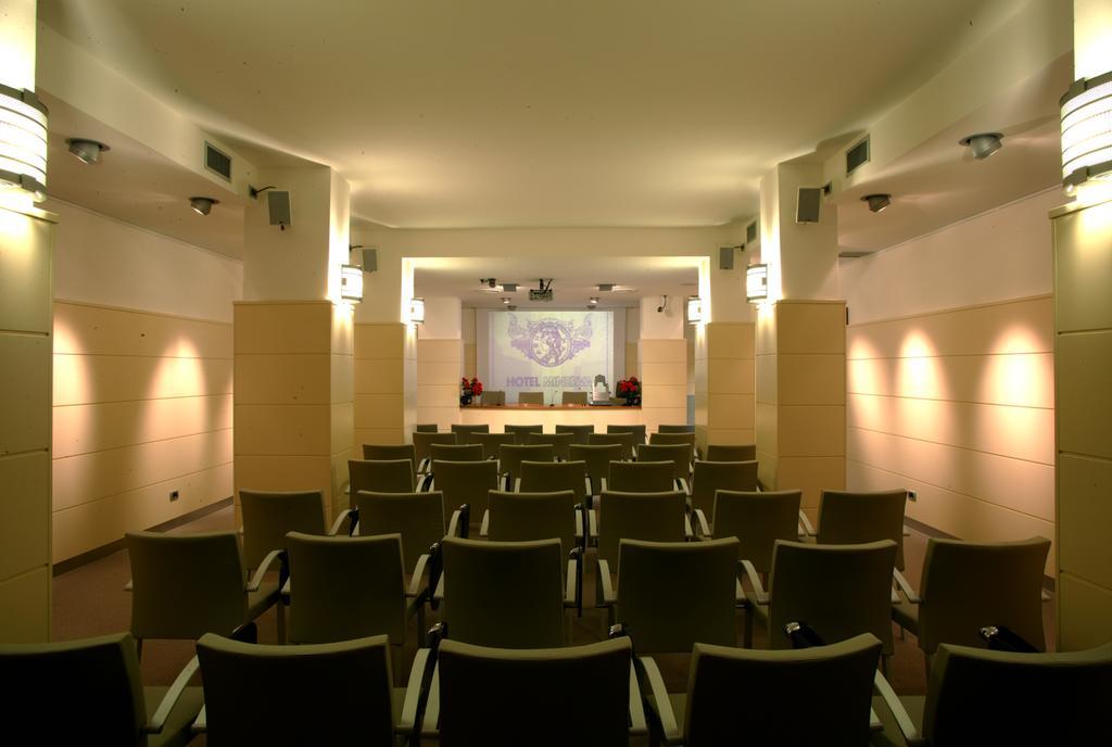 Hotel Minerva Pordenone Ngoại thất bức ảnh