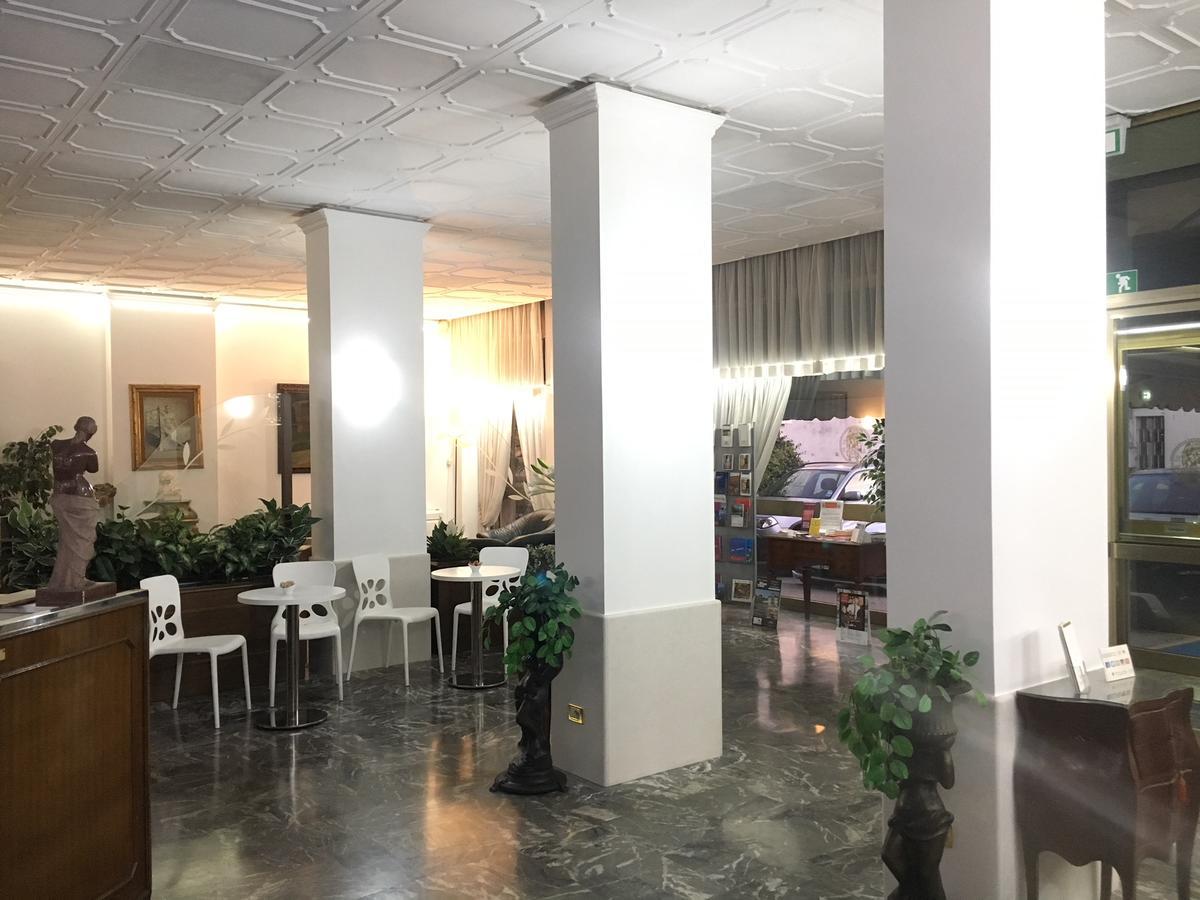 Hotel Minerva Pordenone Ngoại thất bức ảnh
